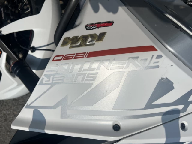 KTM 1290 SuperDuke super adventure 2015